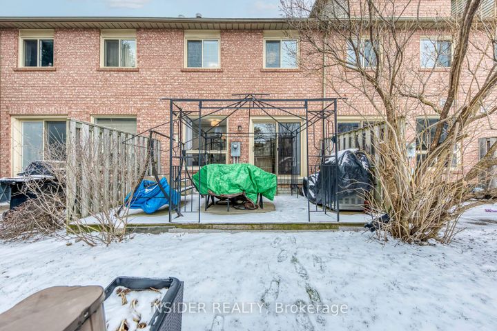 Photo 48 at 14 - 455 Apache Court, Hurontario, Mississauga