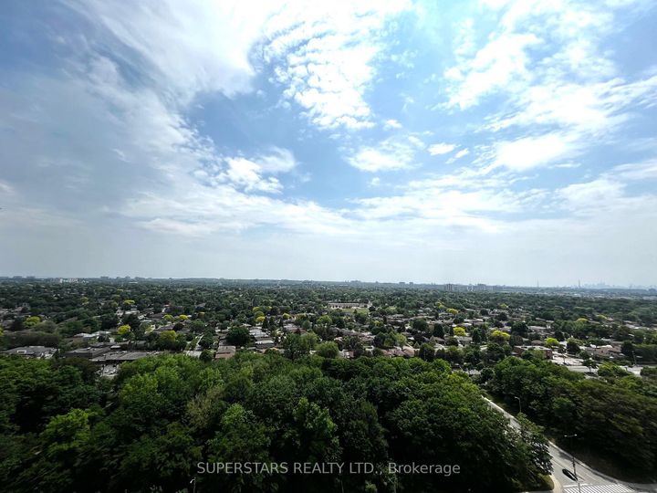 Photo 12 at 2411 - 50 Town Centre Court, Bendale, Toronto