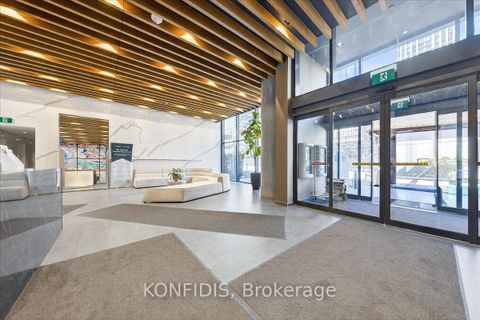 Photo 20 at 732 - 161 Roehampton Avenue, Mount Pleasant East, Toronto