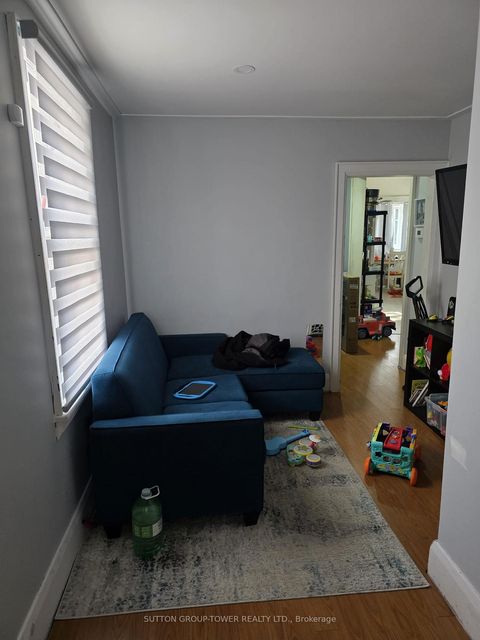 Photo 8 at 85 Maple Avenue, City Centre, Barrie