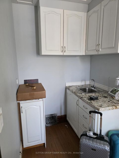 Photo 13 at 85 Maple Avenue, City Centre, Barrie