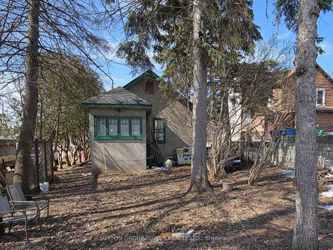 Photo 20 at 85 Maple Avenue, City Centre, Barrie