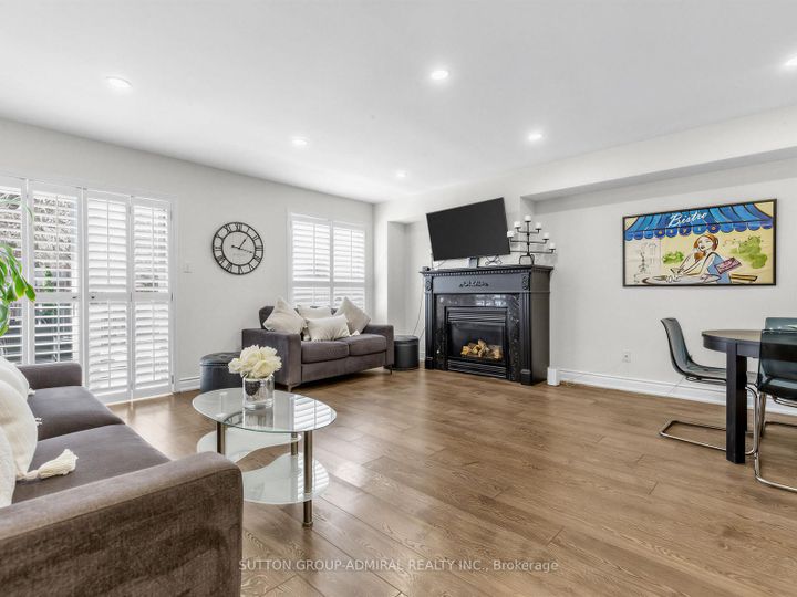 Photo 7 at 38 Elderbrook Crescent, Patterson, Vaughan