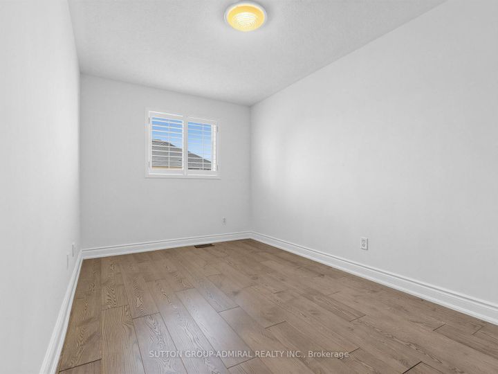 Photo 23 at 38 Elderbrook Crescent, Patterson, Vaughan