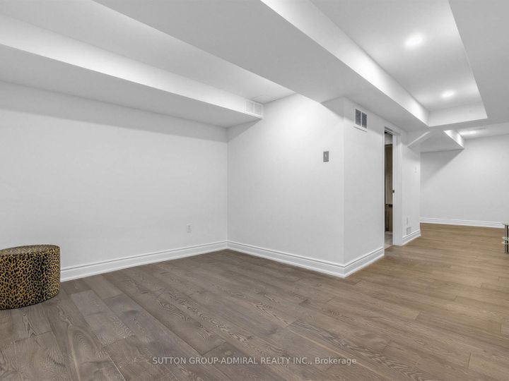 Photo 26 at 38 Elderbrook Crescent, Patterson, Vaughan