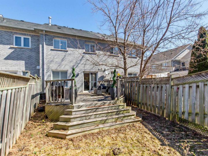 Photo 30 at 38 Elderbrook Crescent, Patterson, Vaughan