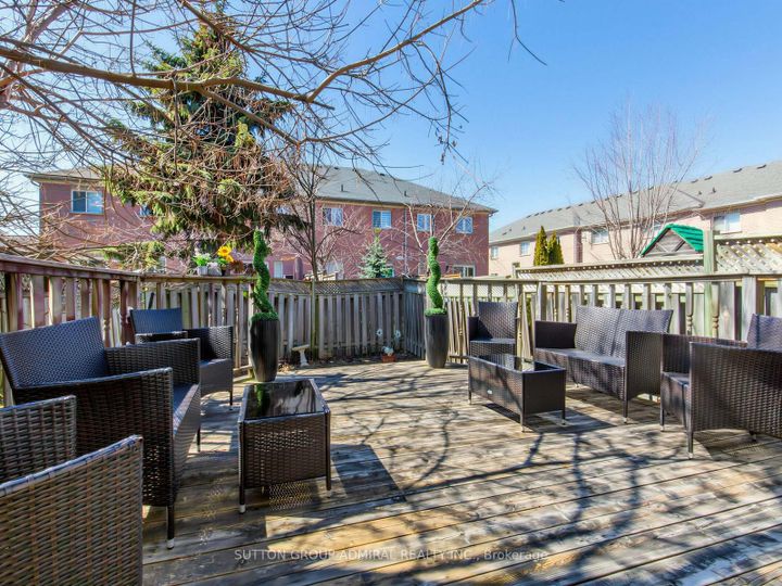 Photo 32 at 38 Elderbrook Crescent, Patterson, Vaughan