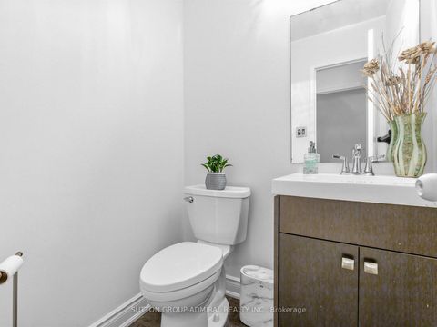 Photo 25 at 38 Elderbrook Crescent, Patterson, Vaughan