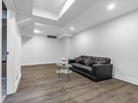 Photo 27 at 38 Elderbrook Crescent, Patterson, Vaughan