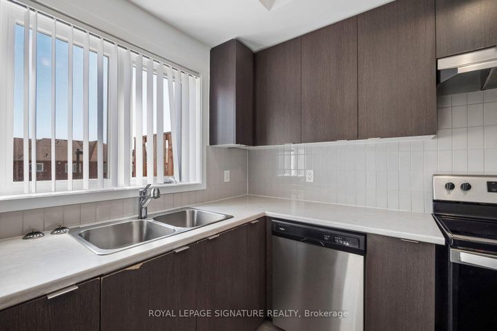 Photo 4 at 203 - 1525 Kingston Road, Town Centre, Pickering