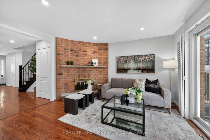 Photo 13 at 120 Brookmill Drive, Brownridge, Vaughan