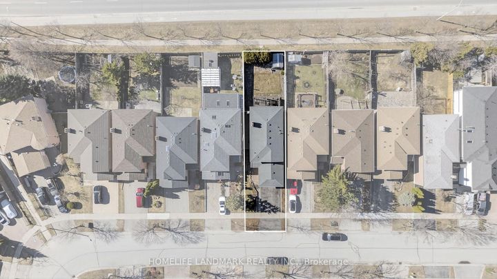 Photo 39 at 120 Brookmill Drive, Brownridge, Vaughan