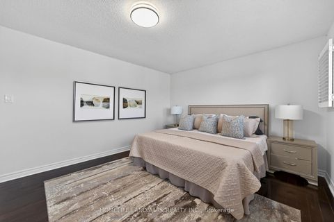 Photo 17 at 120 Brookmill Drive, Brownridge, Vaughan