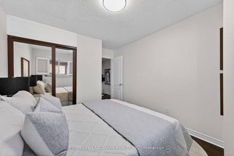 Photo 26 at 120 Brookmill Drive, Brownridge, Vaughan