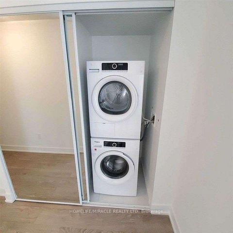 Photo 12 at 1226 - 9 Mabelle Avenue, City Centre West, Toronto