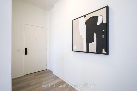 Photo 5 at 204 - 285 Dufferin Street, South Parkdale, Toronto