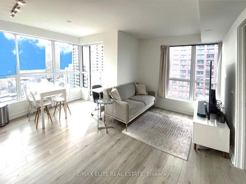 Photo 3 at 1711 - 395 Bloor Street E, North St. James Town, Toronto