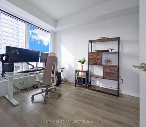 Photo 5 at 1711 - 395 Bloor Street E, North St. James Town, Toronto