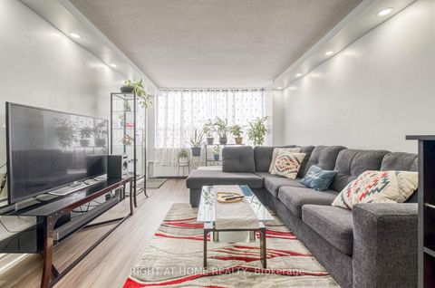 Photo 4 at 2014 - 320 Dixon Road, The Westway, Toronto