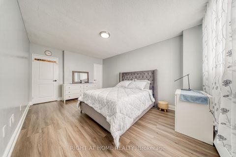 Photo 14 at 2014 - 320 Dixon Road, The Westway, Toronto