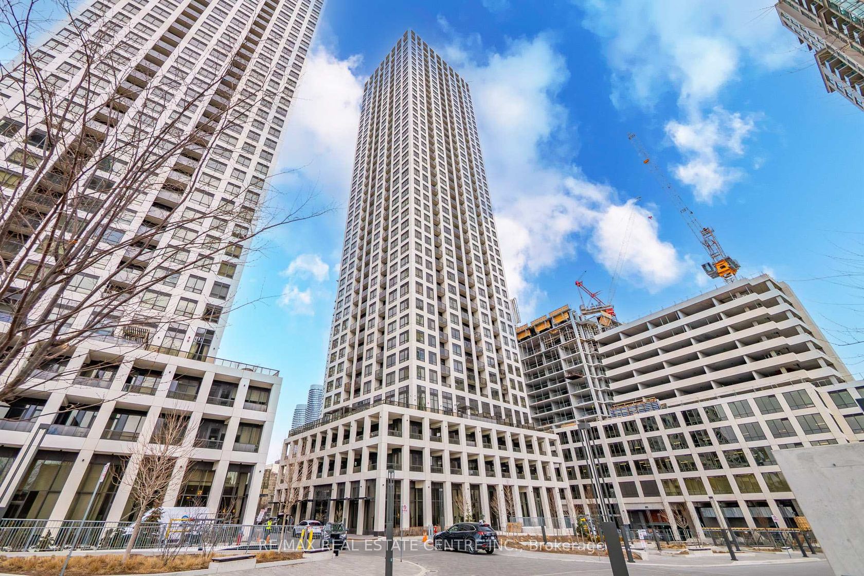 610 - 30 Elm Drive, Fairview, Mississauga by Loree Meneguzzi Real Estate 610 - 30 Elm Drive, Fairview, Mississauga