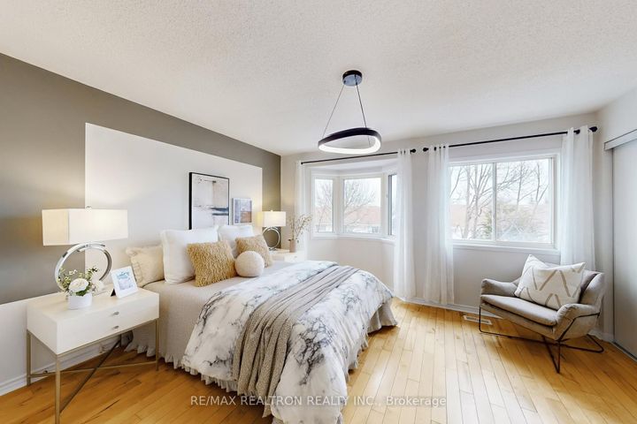 Photo 14 at 39 - 4600 Kimbermount Avenue, Central Erin Mills, Mississauga