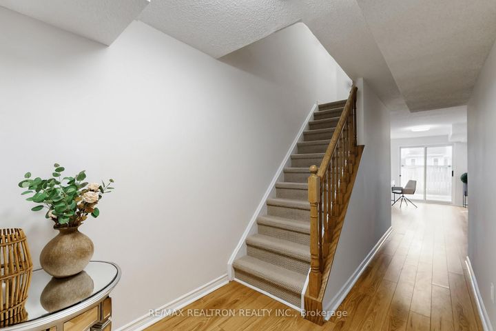 Photo 25 at 39 - 4600 Kimbermount Avenue, Central Erin Mills, Mississauga