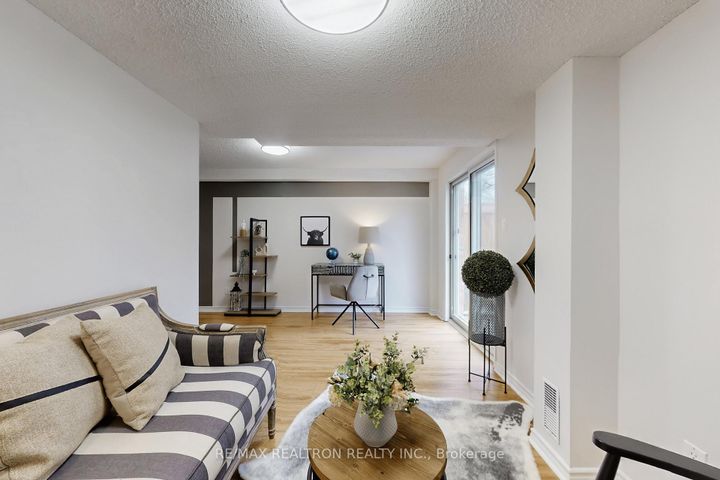 Photo 29 at 39 - 4600 Kimbermount Avenue, Central Erin Mills, Mississauga