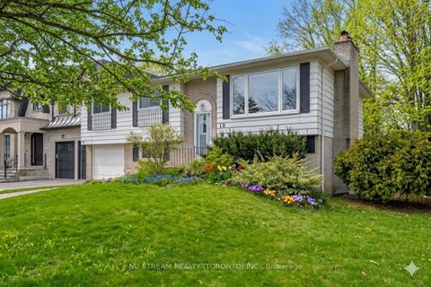 Photo 0 at 18 Emily Carr Street, Unionville, Markham