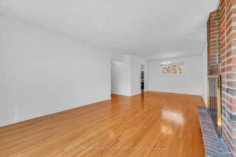 Photo 5 at 18 Emily Carr Street, Unionville, Markham