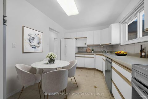 Photo 9 at 18 Emily Carr Street, Unionville, Markham