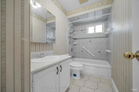 Photo 12 at 18 Emily Carr Street, Unionville, Markham