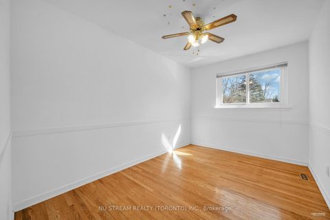 Photo 17 at 18 Emily Carr Street, Unionville, Markham