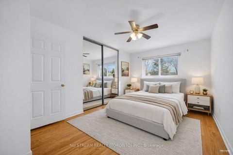 Photo 18 at 18 Emily Carr Street, Unionville, Markham