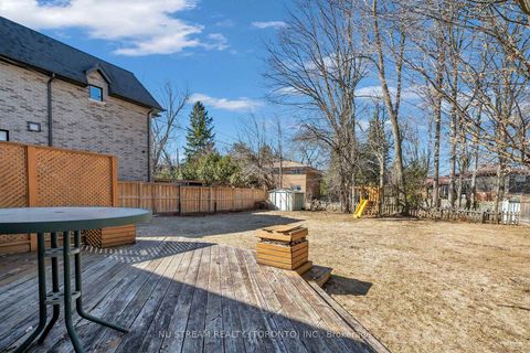 Photo 31 at 18 Emily Carr Street, Unionville, Markham