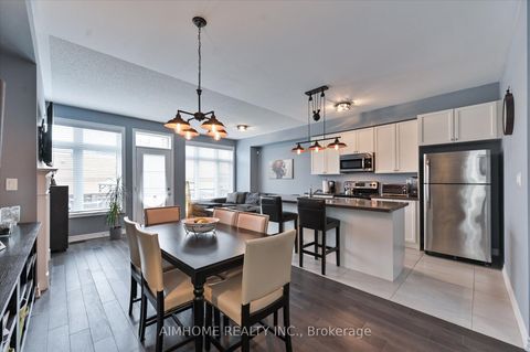 Photo 12 at 52 vedette Way, Vellore Village, Vaughan