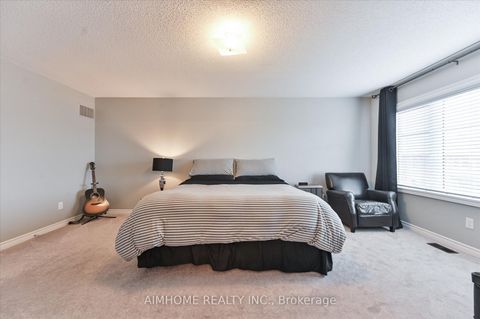 Photo 24 at 52 vedette Way, Vellore Village, Vaughan