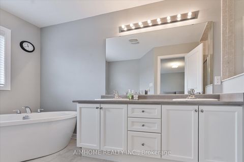 Photo 25 at 52 vedette Way, Vellore Village, Vaughan