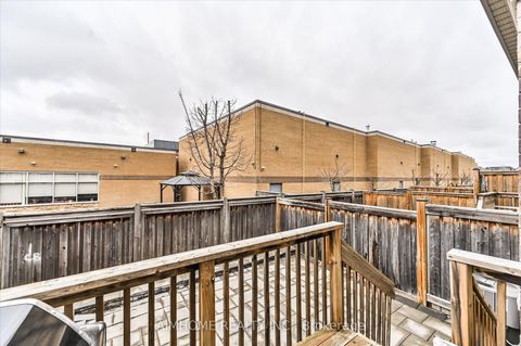 Photo 32 at 52 vedette Way, Vellore Village, Vaughan