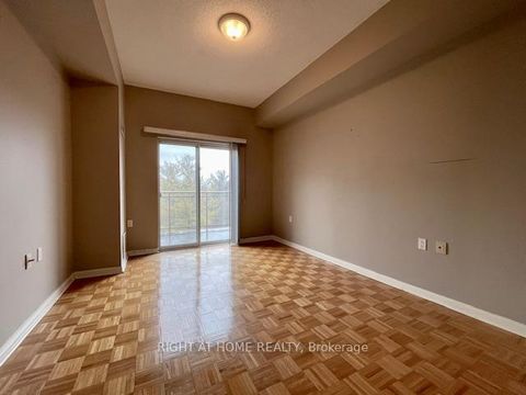 Photo 12 at 501 - 2506 Rutherford Road, Maple, Vaughan