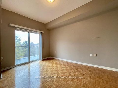 Photo 21 at 501 - 2506 Rutherford Road, Maple, Vaughan