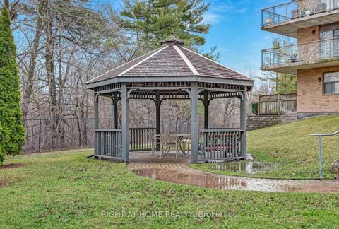 Photo 29 at 501 - 2506 Rutherford Road, Maple, Vaughan