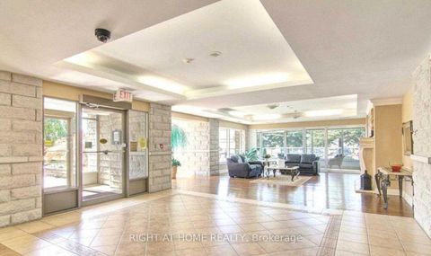 Photo 38 at 501 - 2506 Rutherford Road, Maple, Vaughan