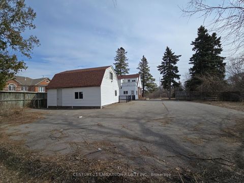 Photo 7 at 11960 Yonge Street, Jefferson, Richmond Hill