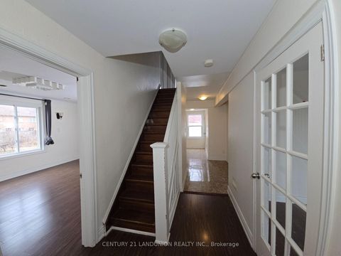 Photo 16 at 11960 Yonge Street, Jefferson, Richmond Hill