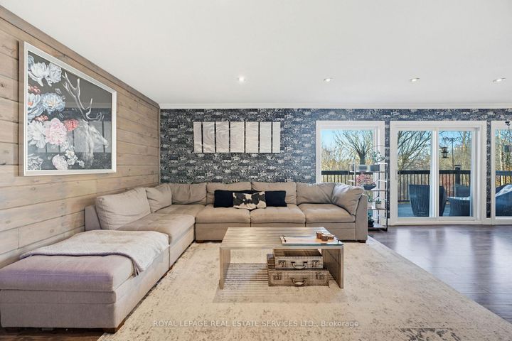 Photo 11 at 18 Cherry Street, Georgetown, Halton Hills