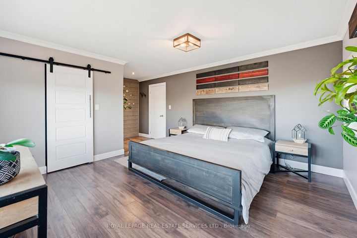 Photo 12 at 18 Cherry Street, Georgetown, Halton Hills