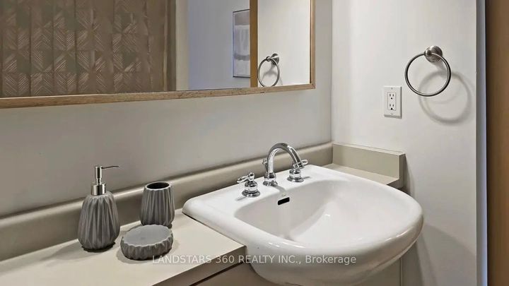 Photo 18 at 926 - 155 Dalhousie Street, Yonge Corridor, Toronto