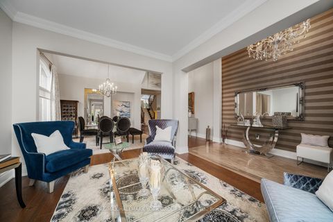 Photo 9 at 2 Tidnish Court, Nobleton, King