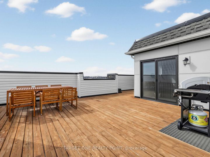 Photo 33 at 2 William Shearn Crescent, Angus Glen, Markham